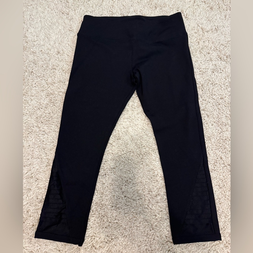 [NEW W/ TAGS] Lorna Jane Elevate 7/8 Cropped Leggings in Black